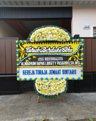 Papan Bunga Duka di Gaga